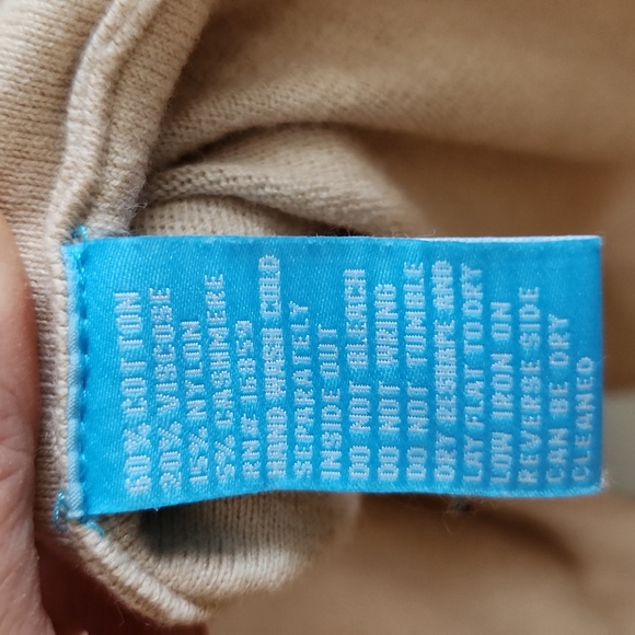 J. Mclaughlin Abigail Poncho in Camel One Size - Picture 6 of 7